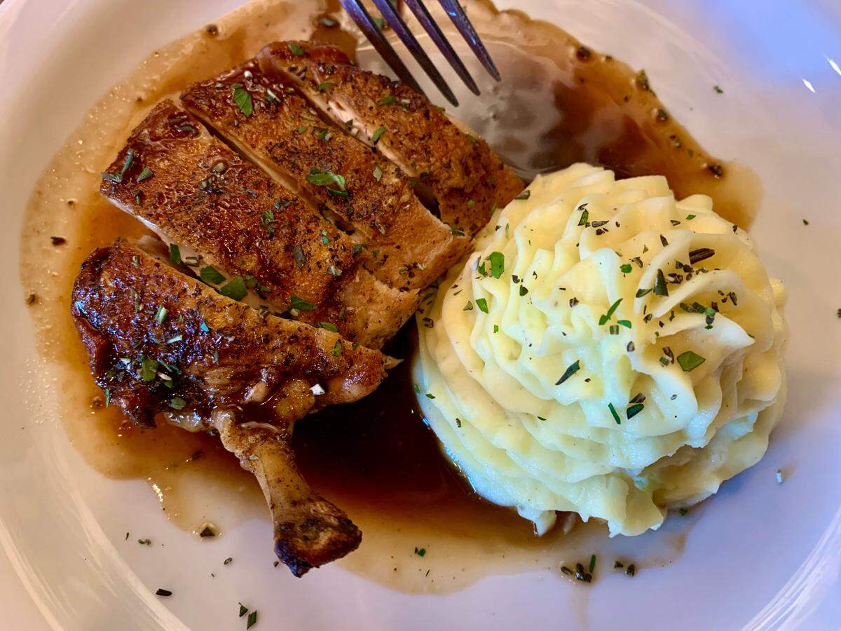 The airline chicken boasted crispy skin, juicy meat and nicely whipped potatoes.