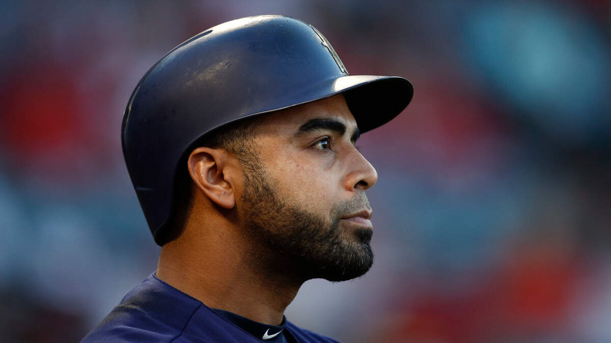 Seattle Mariners’ Nelson Cruz watches during the first inning of a baseball game against the Los Angeles Angels, Saturday, Sept. 15, 2018, in Anaheim, Calif. (AP Photo/Jae C. Hong)