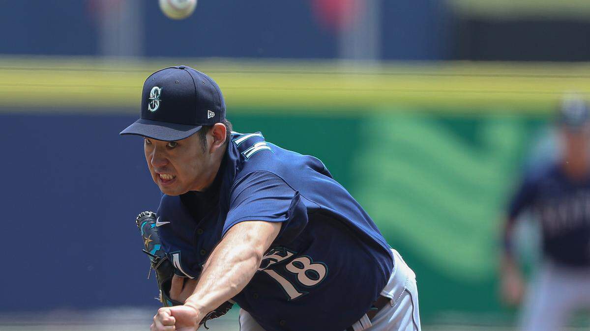 Seattle Mariners starting pitcher Yusei Kikuchi (18) throws a pitch during the second inning. The Seattle Mariners played the Toronto Blue Jays in Buffalo NY, on Thursday, July 1, 2021.