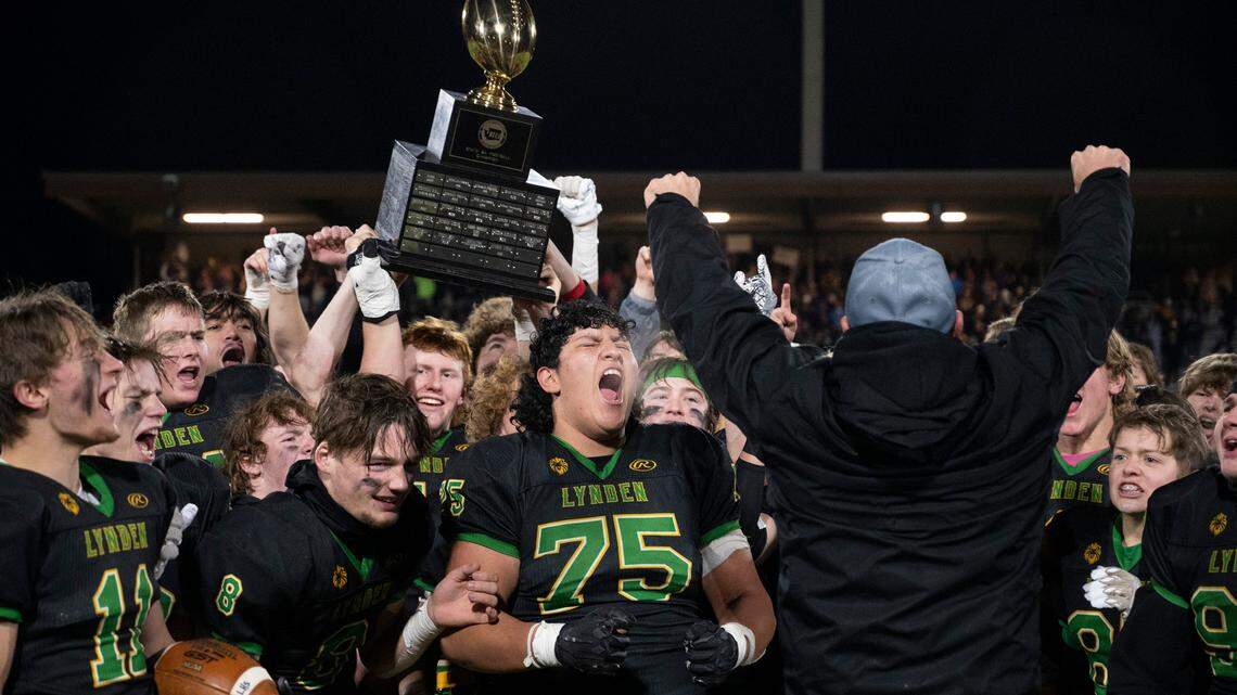 Champions! Lynden Lions cap undefeated season with clutch drive in state title game