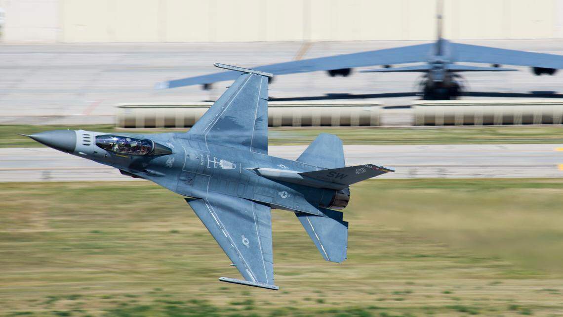 Legendary fighter will light up Tri-Cities skies during Water Follies in July