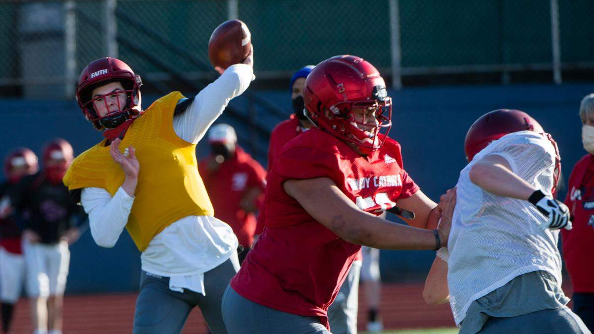 Kennedy Catholic quarterback Sam Huard looked sharp during practice in Burien on Monday, March 9, 2021.