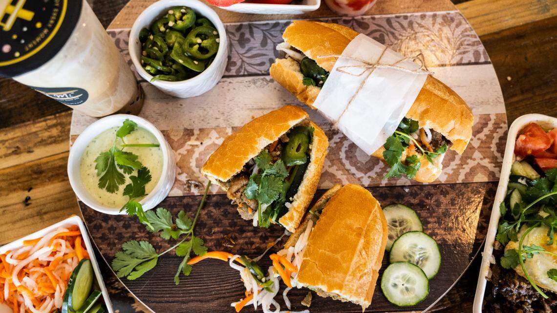 From $5 burgers to $9 banh mi, here are the best cheap eats around Tacoma
