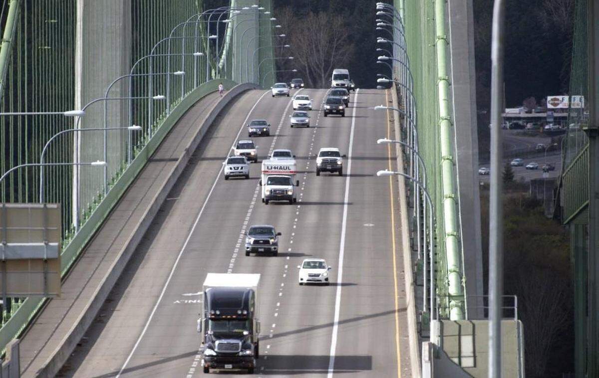 Traffic flows eastbound over the new Tacoma Narrows Bridge on Wednesday, March 28, 2018.