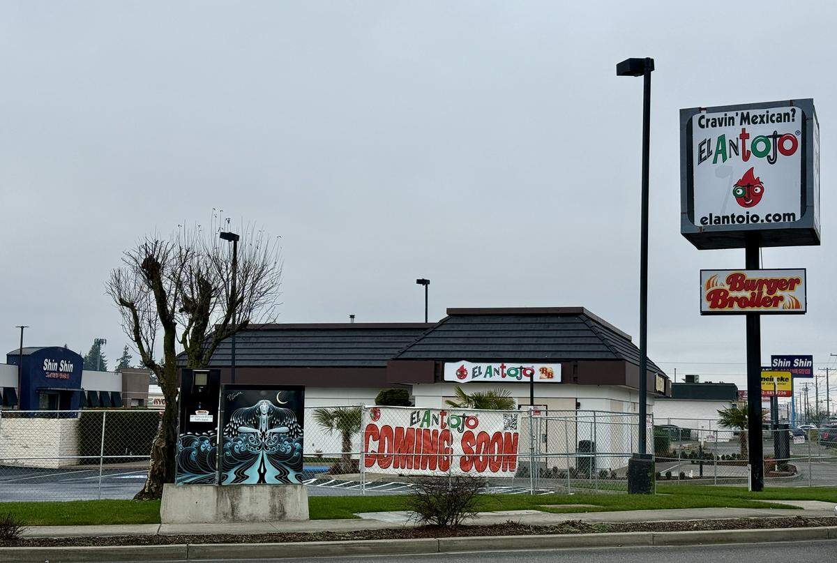 Fast casual Mexican chain El Antojo has added another location in Lakewood.