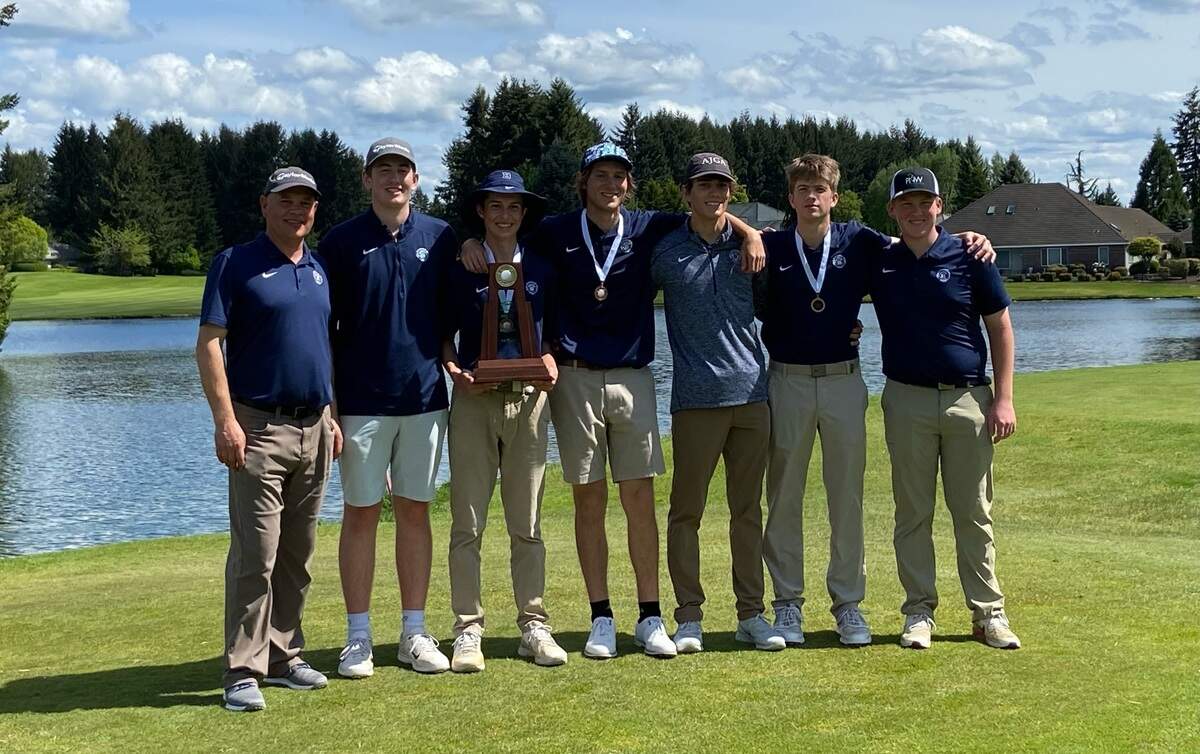 The Bellarmine Prep boys golf team won the Class 4A state team title on Wednesday, May 25, 2022 at the Indian Summer Country Club in Olympia, Wash.