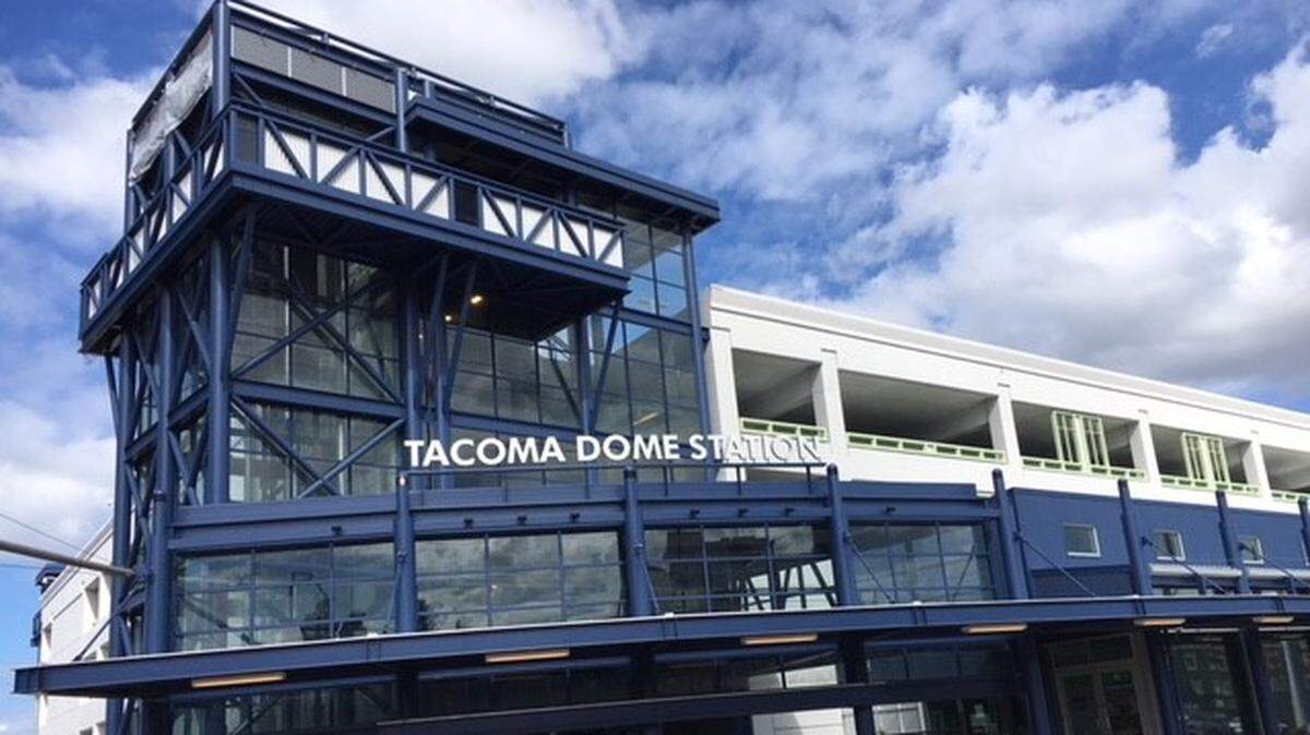 A survey and proposal for permit parking at the Tacoma Dome Station garages will be presented Feb. 11 at the Pierce Transit Board of Commissioners’ monthly meeting.