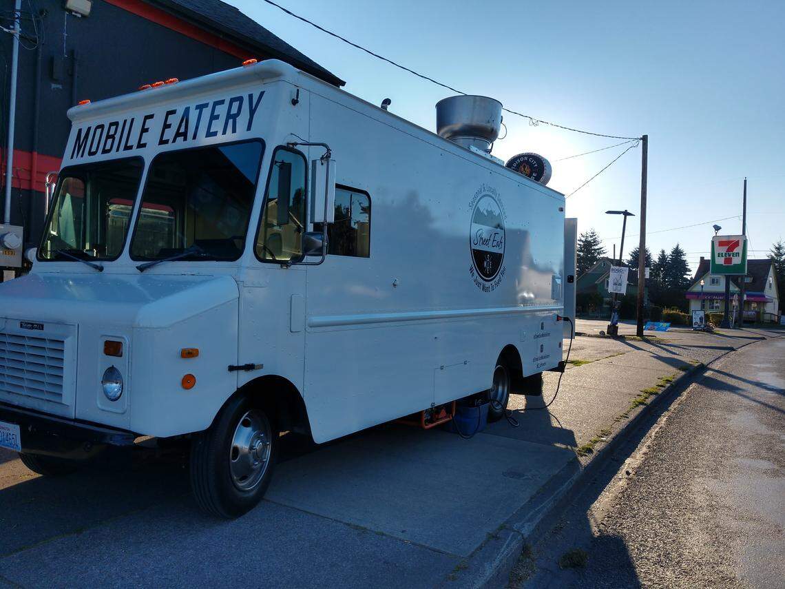 Street Eats Mobile Eatery.