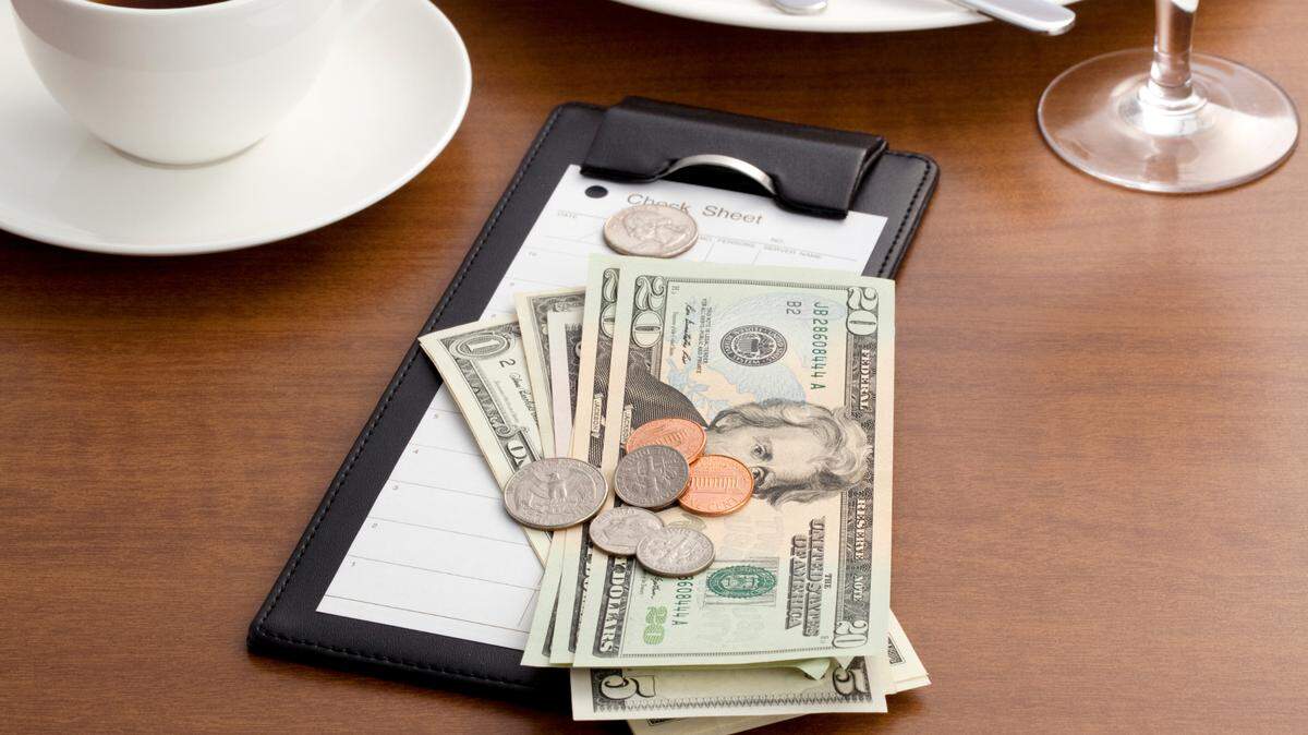 Here’s what Washington state law says about tips and wage theft.