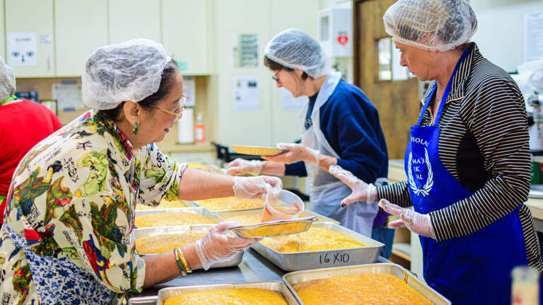 How Tacoma’s 99-year-old Greek Orthodox church preps for annual food-and-drink festival