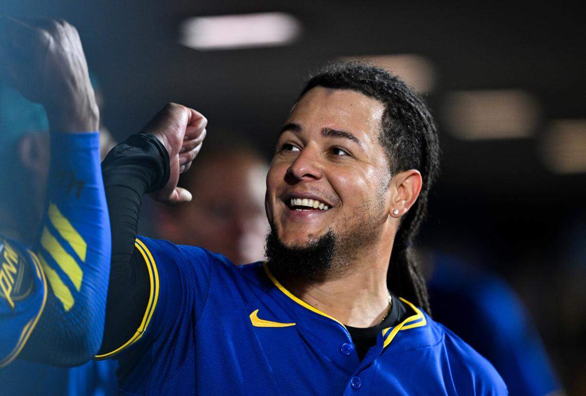 Seattle Mariners pitcher Luis Castillo (58) celebrates with teammates after his last inning pitching against the Texas Rangers at T-Mobile Park, on Friday, June 14, 2024, in Seattle, Wash.