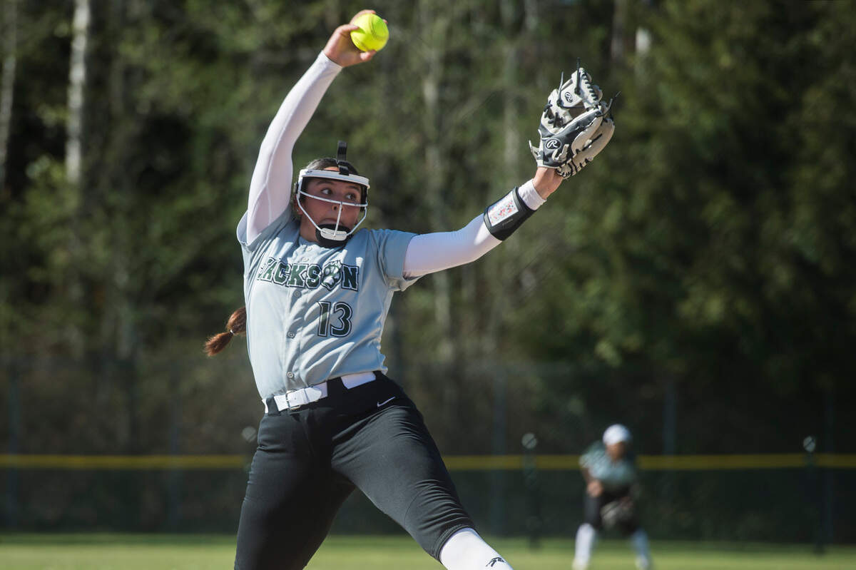 Jackson starter Yanina Sherwood thows a pitch in a nonleague softball game against Bonney Lake on Friday, April 28, 2023 at Jackson High School in Mill Creek, Wash.