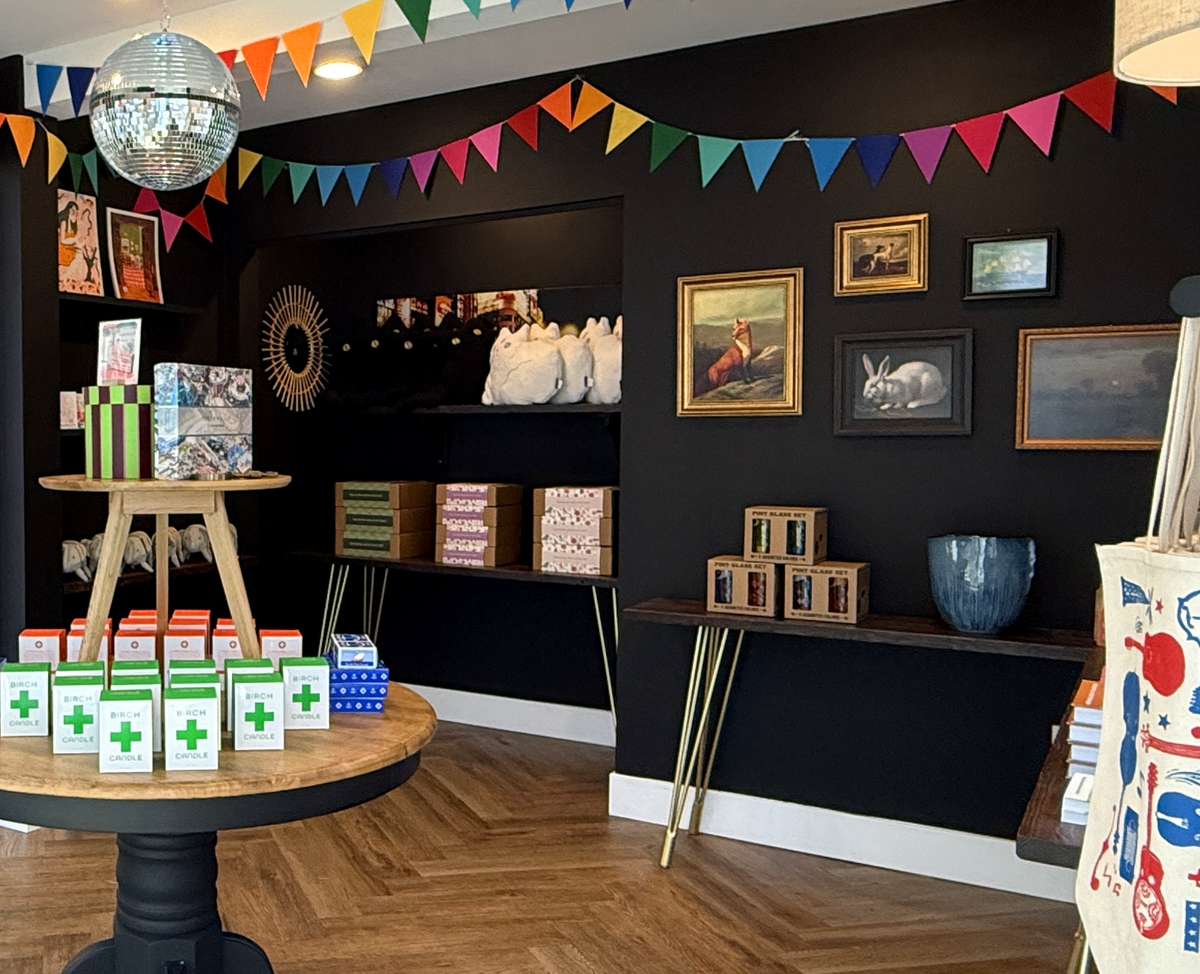 Houndstooth will sell a mix of original art, prints and home goods like candles and puzzles.