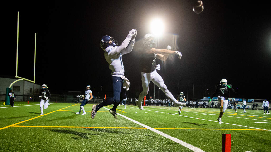 5 takeaways from Peninsula’s 36-12 Fish Bowl win over Gig Harbor