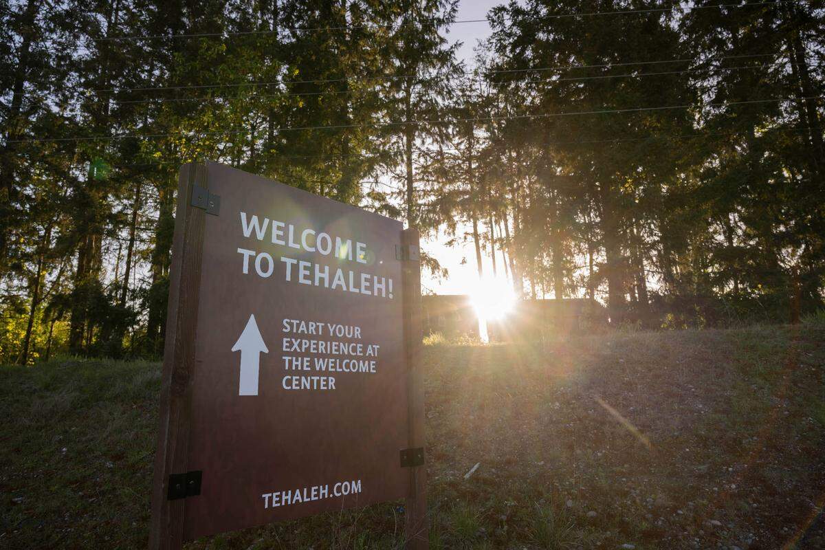 Tehaleh signs are seen along 198th Avenue East., on Tuesday, April 23, 2024, in Bonney Lake.
