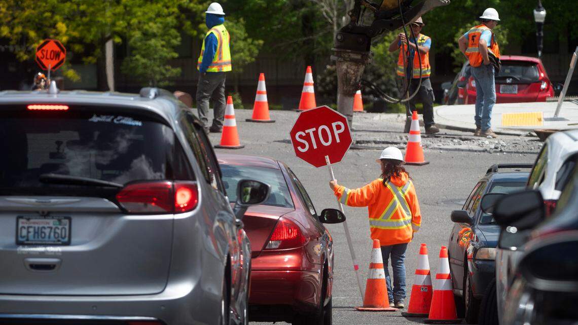 WA has over 90 road construction projects this summer. Use our guide to avoid traffic