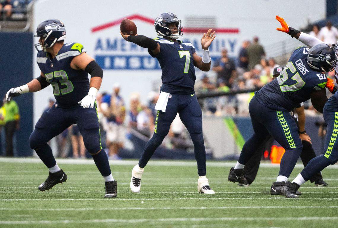 Seattle Seahawks quarterback Geno Smith (7) looks to throw the ball down the field during the first half of the Seahawks second preseason game at Lumen Field in Seattle, Wash. on August 18, 2022.