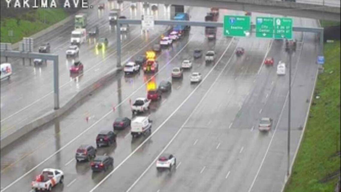 Update: Crash cleared in Tacoma after vehicle strikes barrier