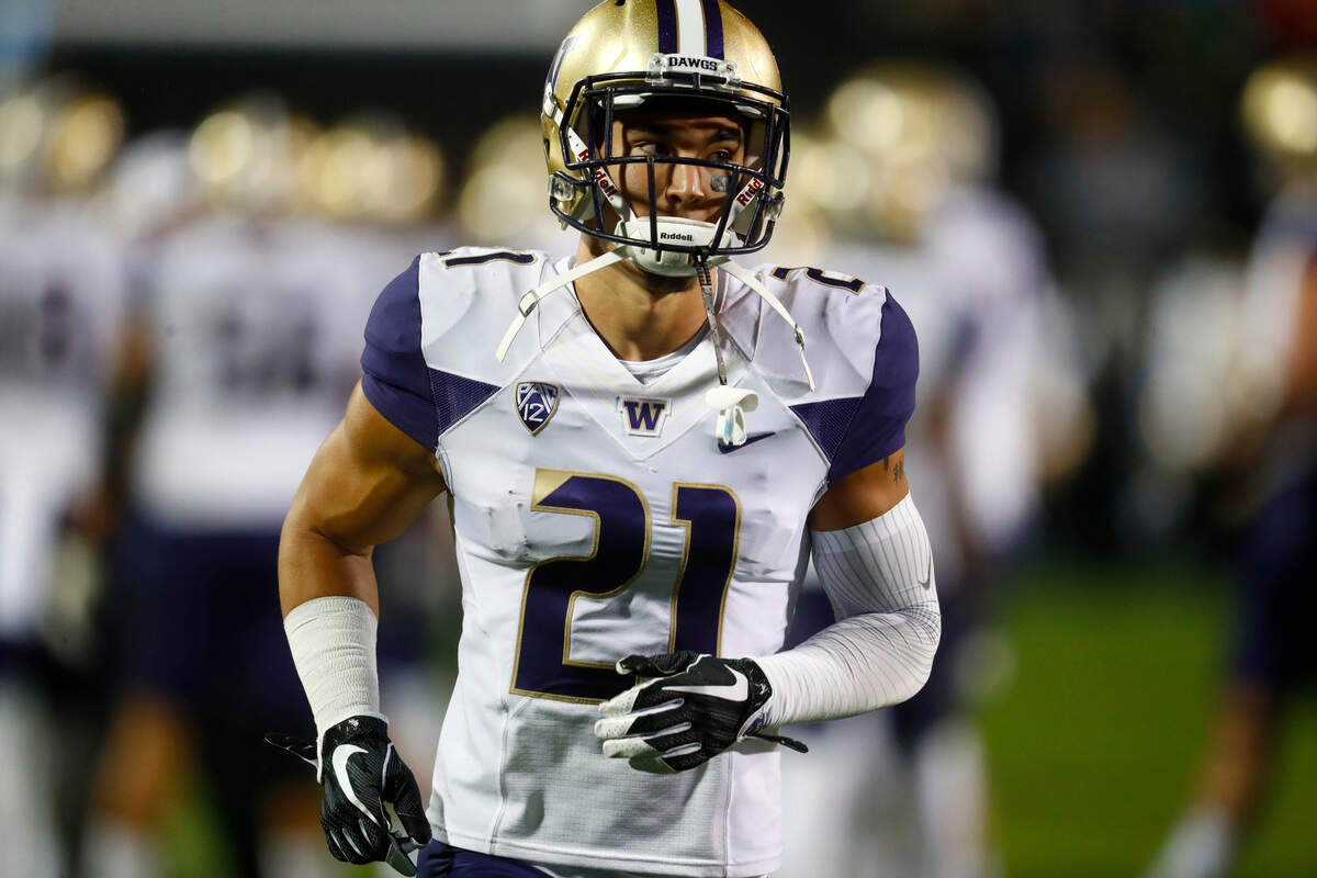 Washington Huskies defensive back Taylor Rapp (21) in the first half of an NCAA college football game late Saturday, Sept. 23, 2017, in Boulder, Colo. (AP Photo/David Zalubowski)