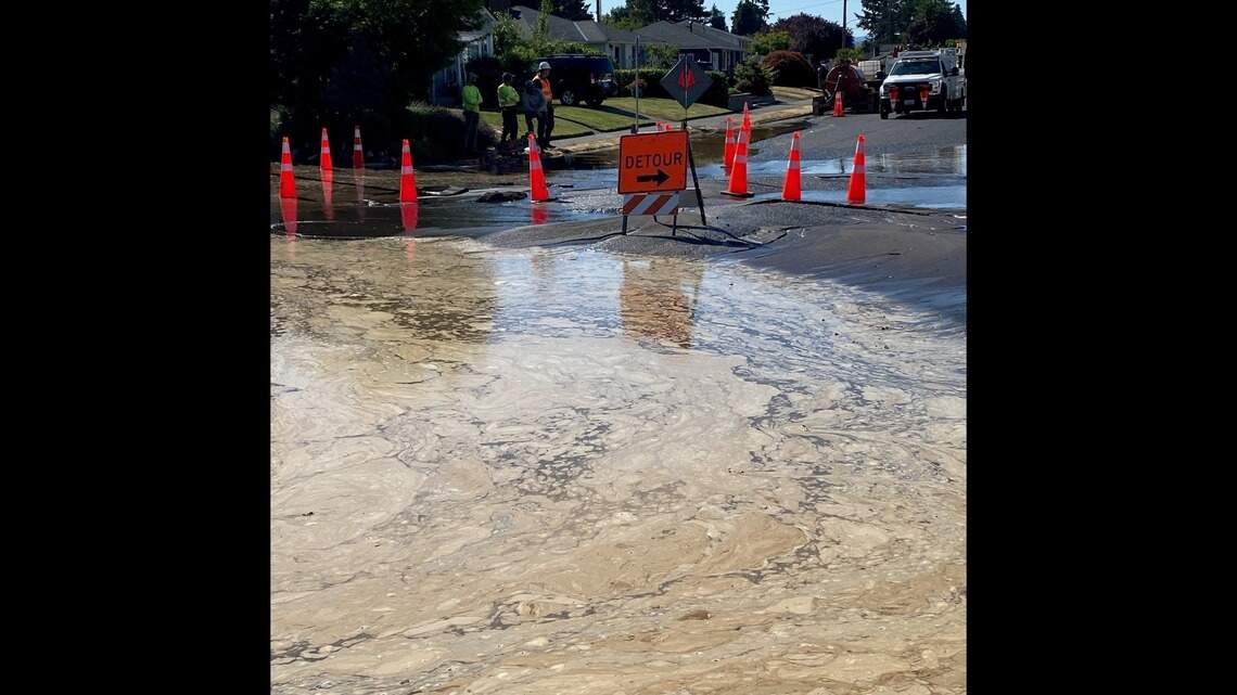 Update: Water floods East Pierce intersection after workers hit line. Here’s what we know