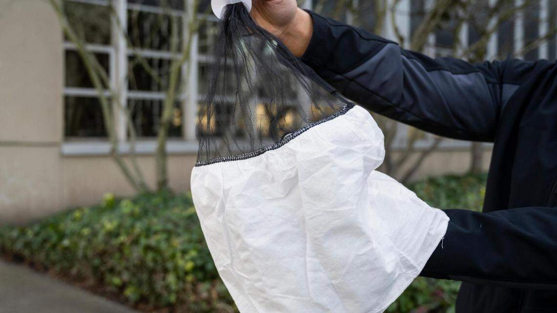 Spit mask contributed to Manuel Ellis’ death. TPD had no rules for their use at the time