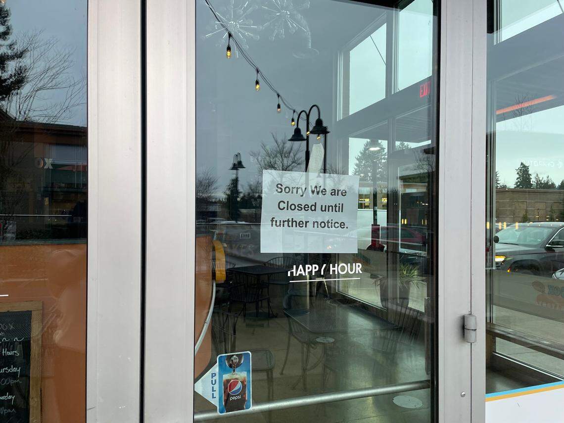 Lunchbox Laboratory at Point Fosdick Square in Gig Harbor posted signs on its door that they’ve closed and the space is for sale.