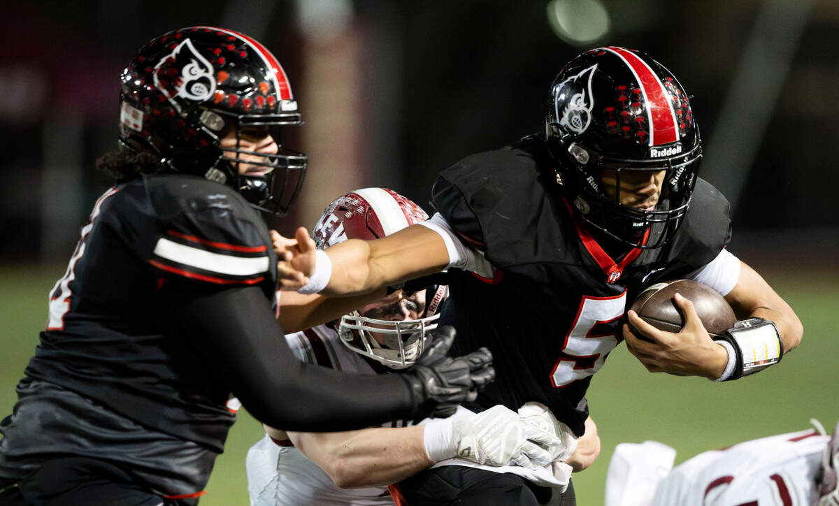 Franklin Pierce’s Jeremiah Orcutt (5) carries the ball against W.F. West during the first half of the game at Franklin Pierce High School on Nov. 22, 2024 in Tacoma. 