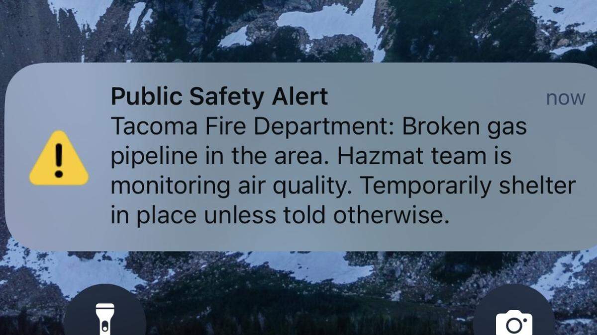 An alert regarding a gas pipeline break was issued Wednesday morning by the Tacoma Fire Department.