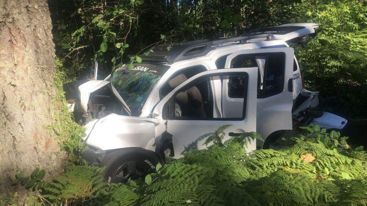 A 29-year-old woman died in a crash Sunday after the driver lost control on state Route 7 near Eatonville and struck a tree.