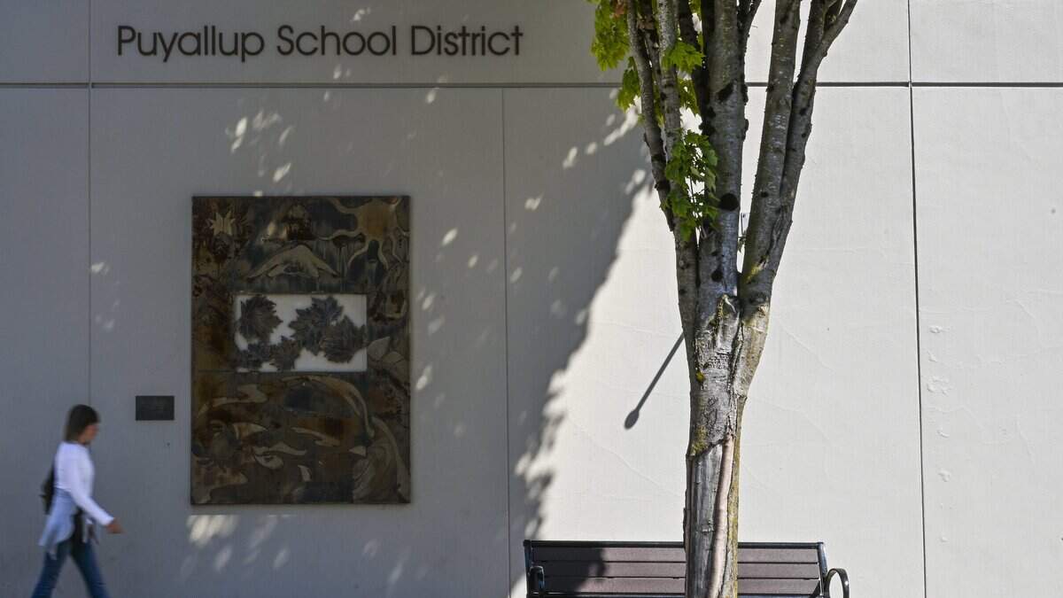 Concerns over class sizes at Puyallup schools prompt board to ask for numbers