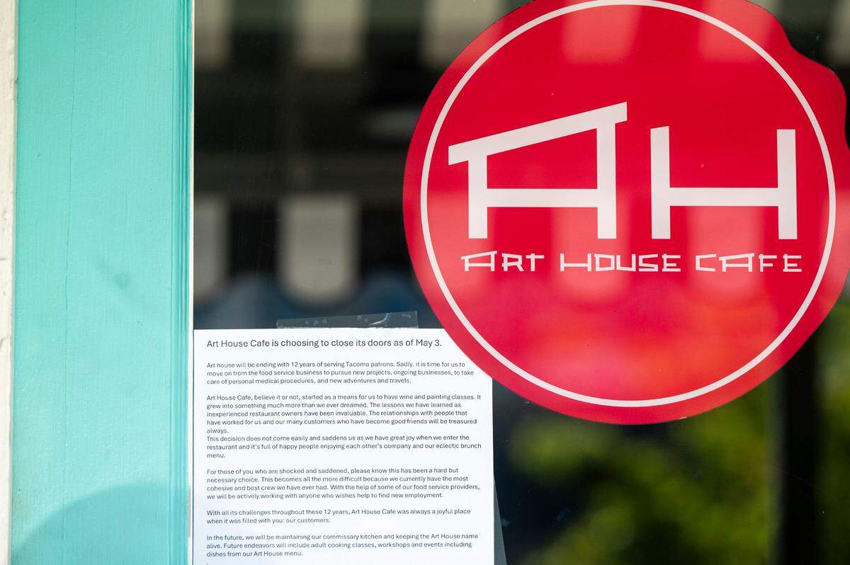 The Armstrongs posted this goodbye message on the door of the restaurant, shown here on May 5, as well as on the website and Instagram. Art House Cafe closed after service May 3.