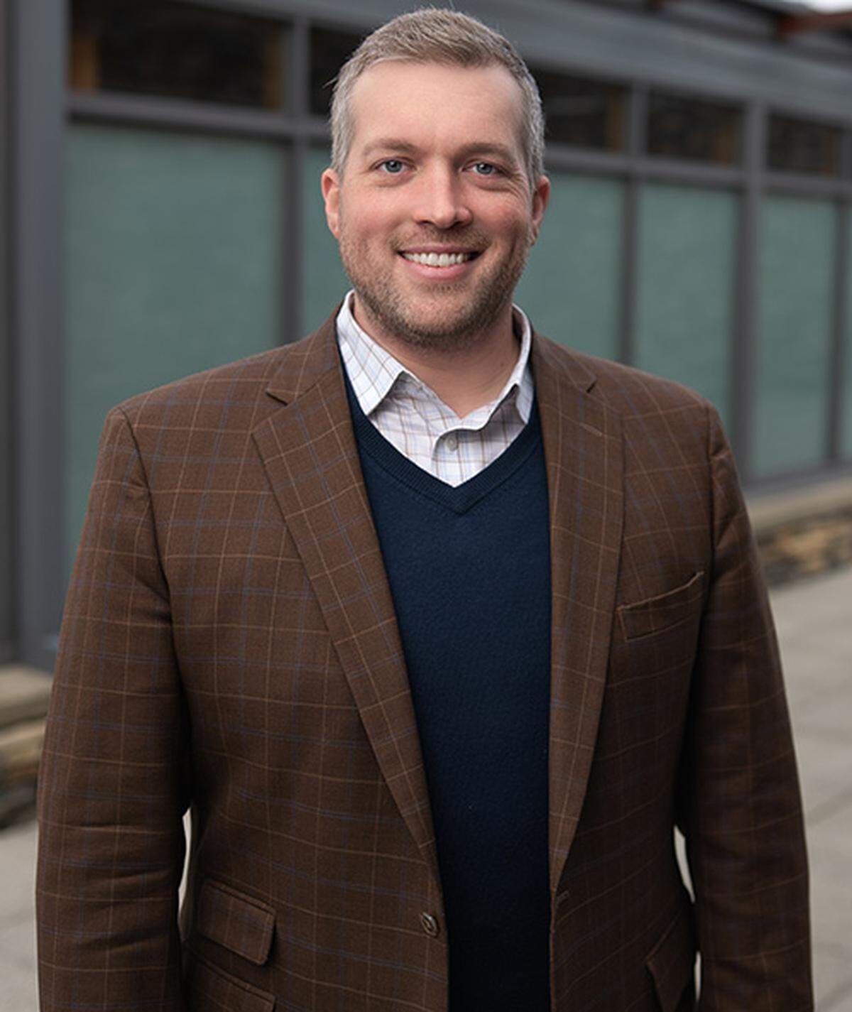 A former Gig Harbor city council member, Spencer Hutchins, has announced his bid for the 26th Legislative District seat.&nbsp;