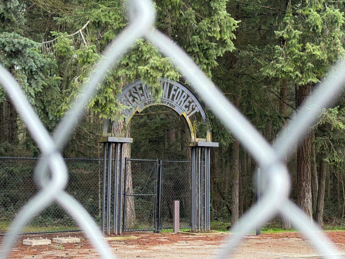 Bresemann Forest Park is currently closed.