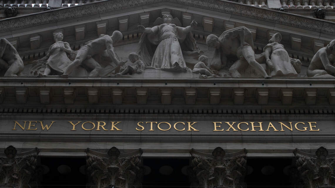 How to rebalance your investment portfolio when the markets are falling