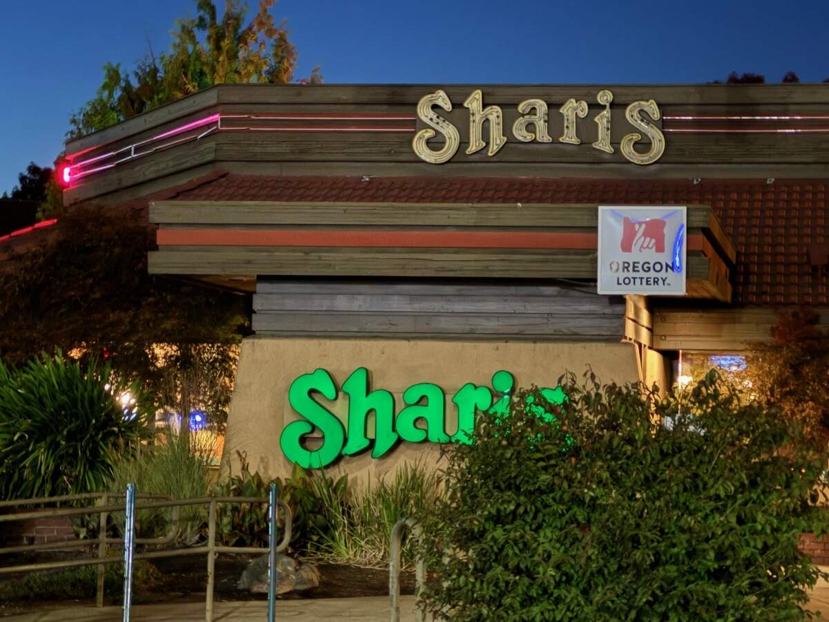 A Shari’s location with an Oregon Lottery sign is seen still open Oct. 13 in Grants Pass, Oregon. As of this week, the chain says it has closed all of its remaining Oregon restaurants.