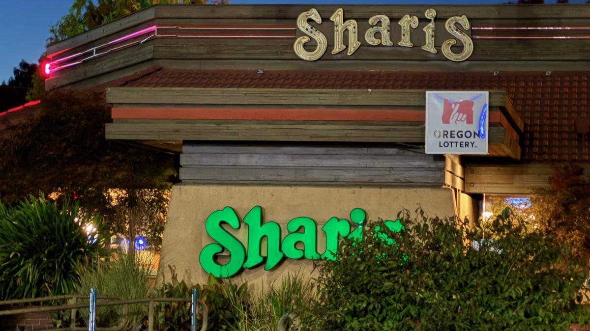 A Shari’s location with an Oregon Lottery sign is seen still open Oct. 13 in Grants Pass, Oregon. As of this week, the chain says it has closed all of its remaining Oregon restaurants.