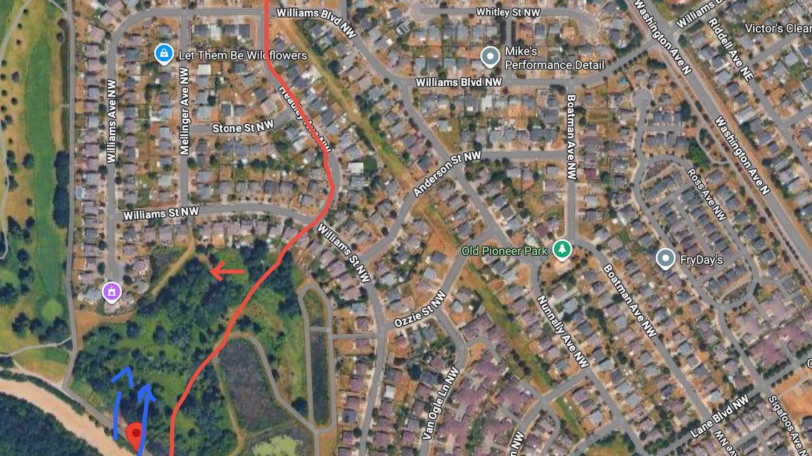 How can residents evacuate Orting during road closures and ‘go now’ orders?