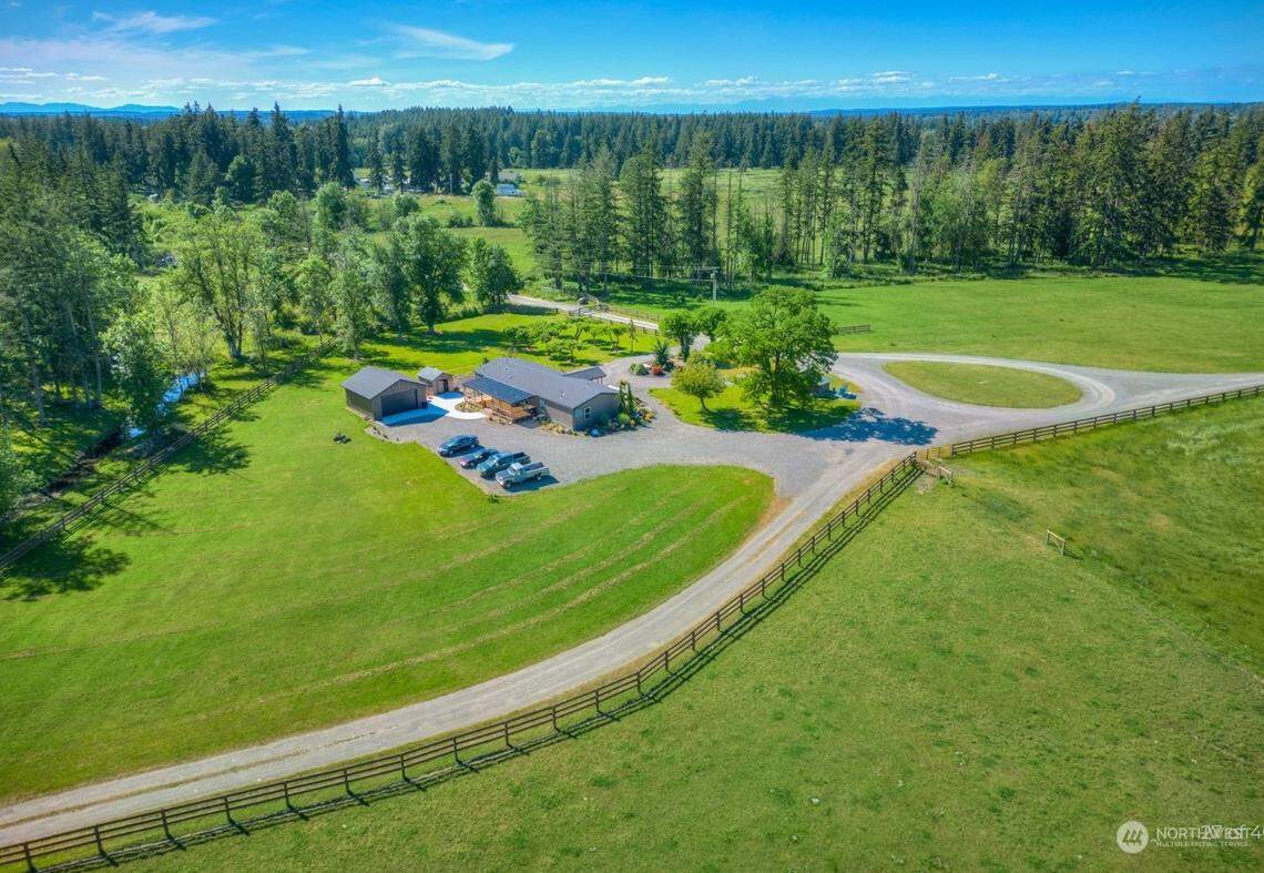 The Yelm Cattle Ranch comes with a foreman’s residence.