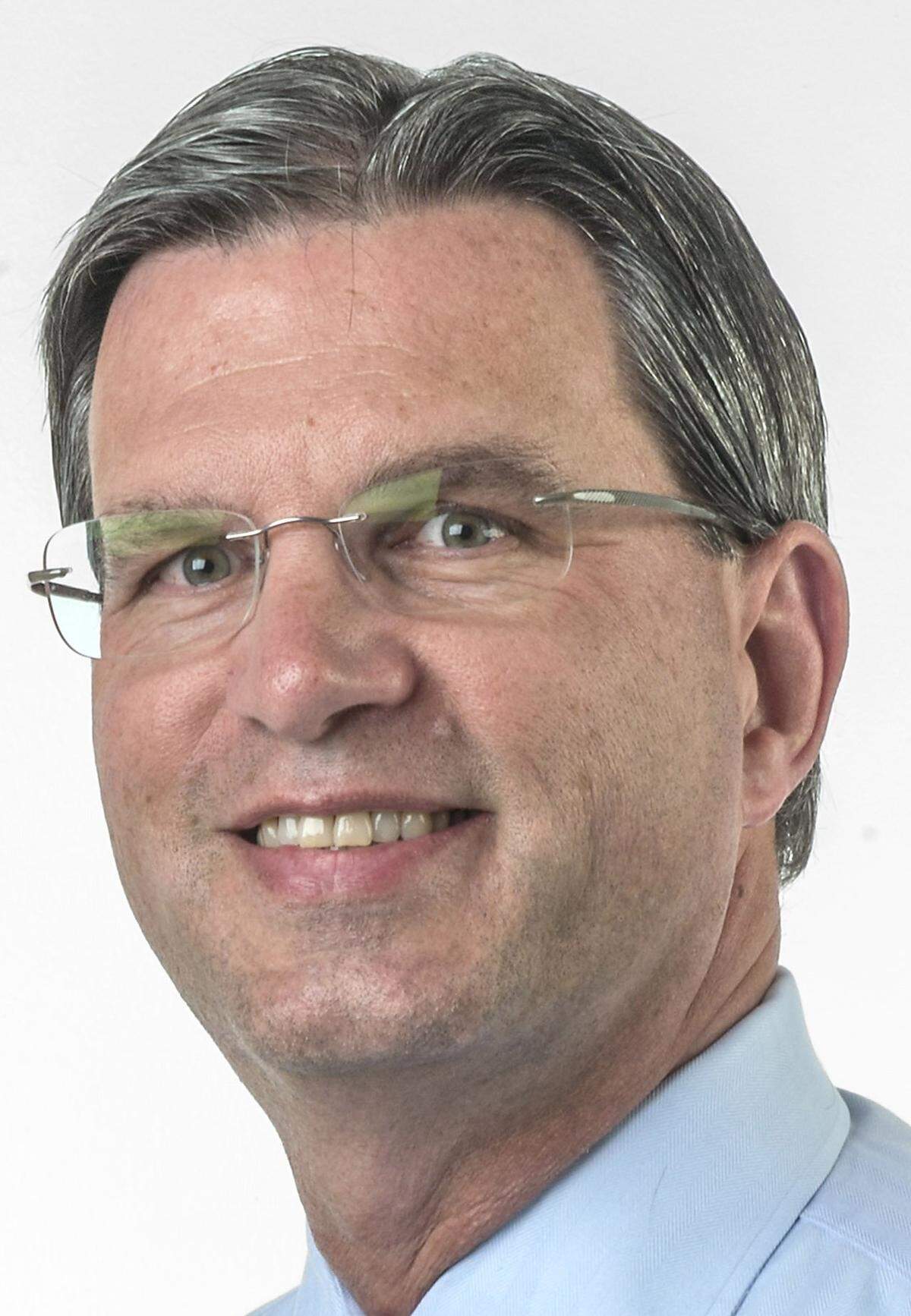 Executive editor Dale Phelps