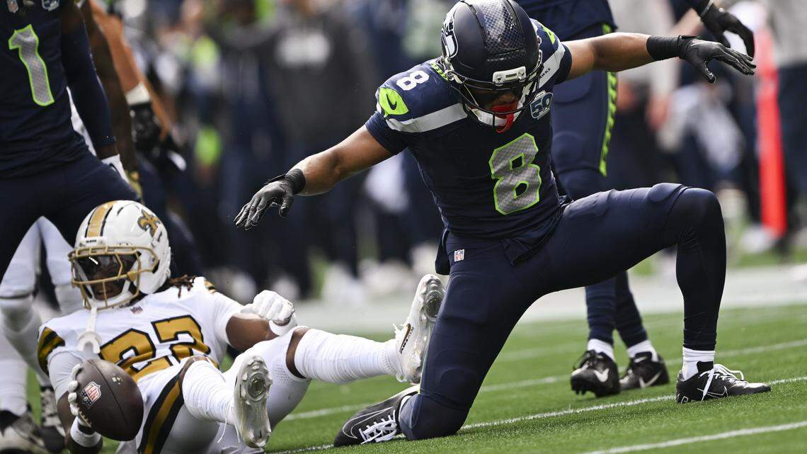 Coby Bryant leaving for big Bears bucks. A Seahawks in-house replacement?