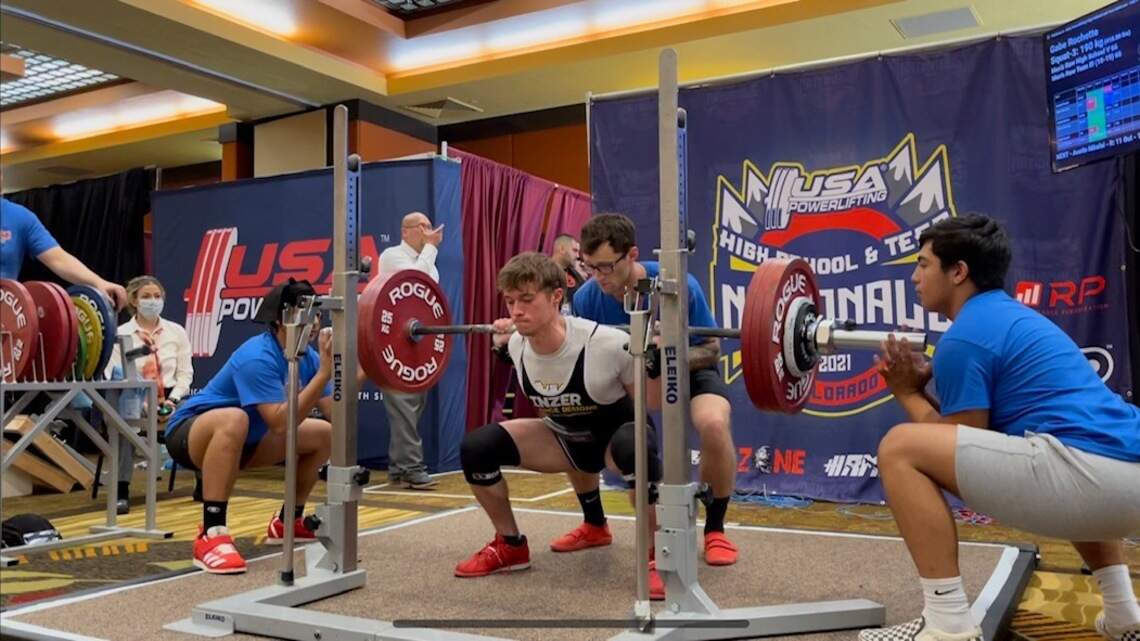 Gig Harbor grad Gabe Rochette finds passion, success in powerlifting