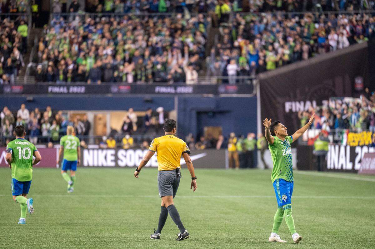 Seattle Sounders forward Raúl Ruidíaz (9) celebrates after scoring his second goal against Pumas during the second half of the second leg of the CONCACAF Champions League Final at Lumen Field in Seattle, on Wednesday, May 4, 2022.