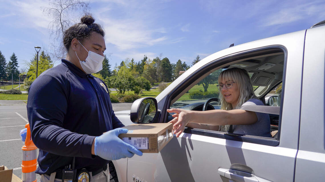 Unprecedented numbers of college students seek help to pay rent, buy food during pandemic