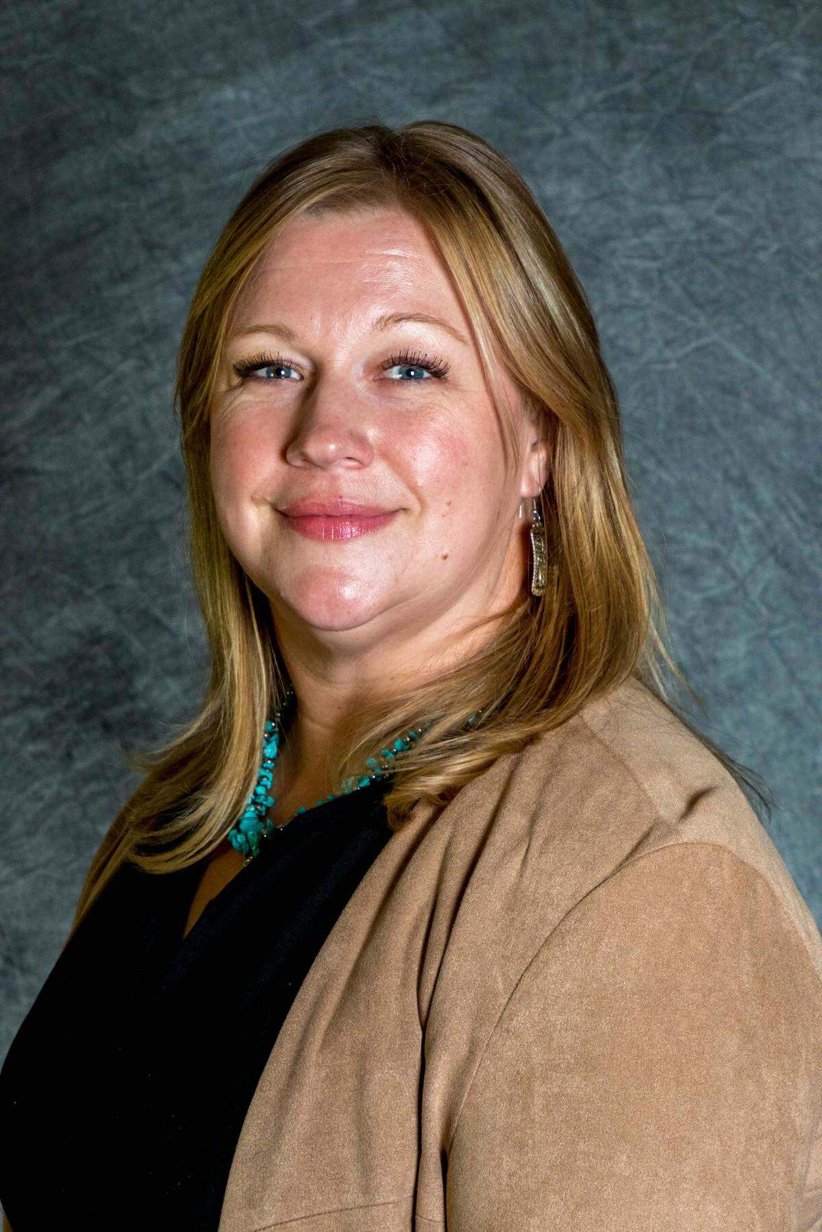 Pam Lewison is the Agriculture Policy Research Director for the Washington Policy Center, a nonprofit research organization with offices in Tri-Cities, Spokane, Seattle and Olympia.