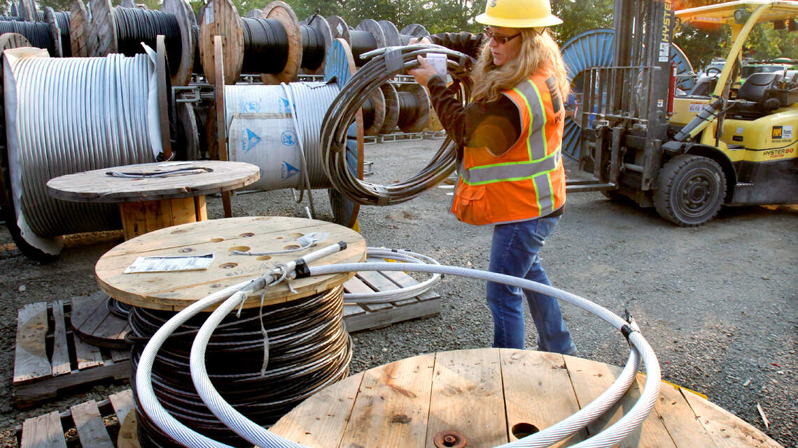 Puget Sound Energy electric customers to see lower (!) bills after federal tax cut