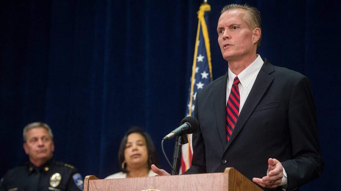 Does Prosecutor Mark Lindquist have a 'cold-case team' in his office as ...