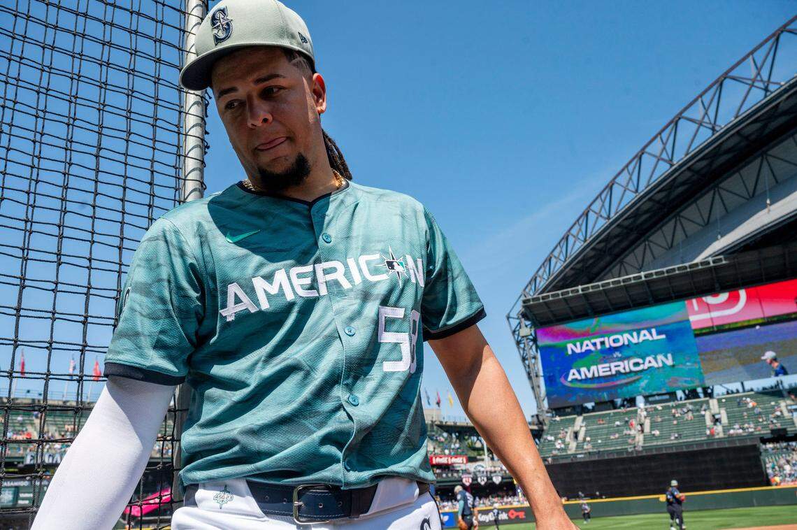 Seattle Mariners starting pitcher Luis Castillo walks off the field after warm ups prior to the start of the 2023 MLB All-Star Game on Tuesday, July 11, 2023, at T-Mobile Park in Seattle.