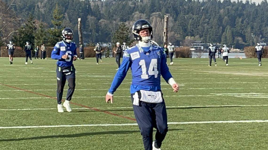 ‘Looks healthy to me’ Sam Darnold throws at Seahawks practice for NFC title game