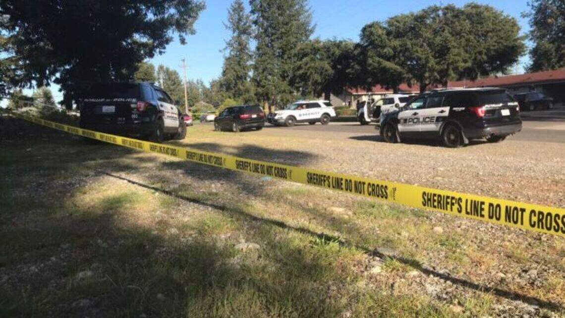 Man shot himself, not deputy in Spanaway standoff | Tacoma News Tribune