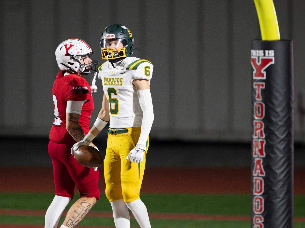 Richland’s Colson Mackey (6) waits for the touchdown call from the ref during the second half of the game at Yelm High School on Friday, Nov. 8, 2024 in Yelm, Wash.